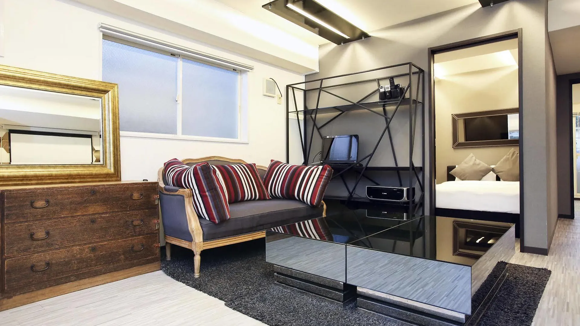 1/3Rd Residence Serviced Apartments Akasaka location